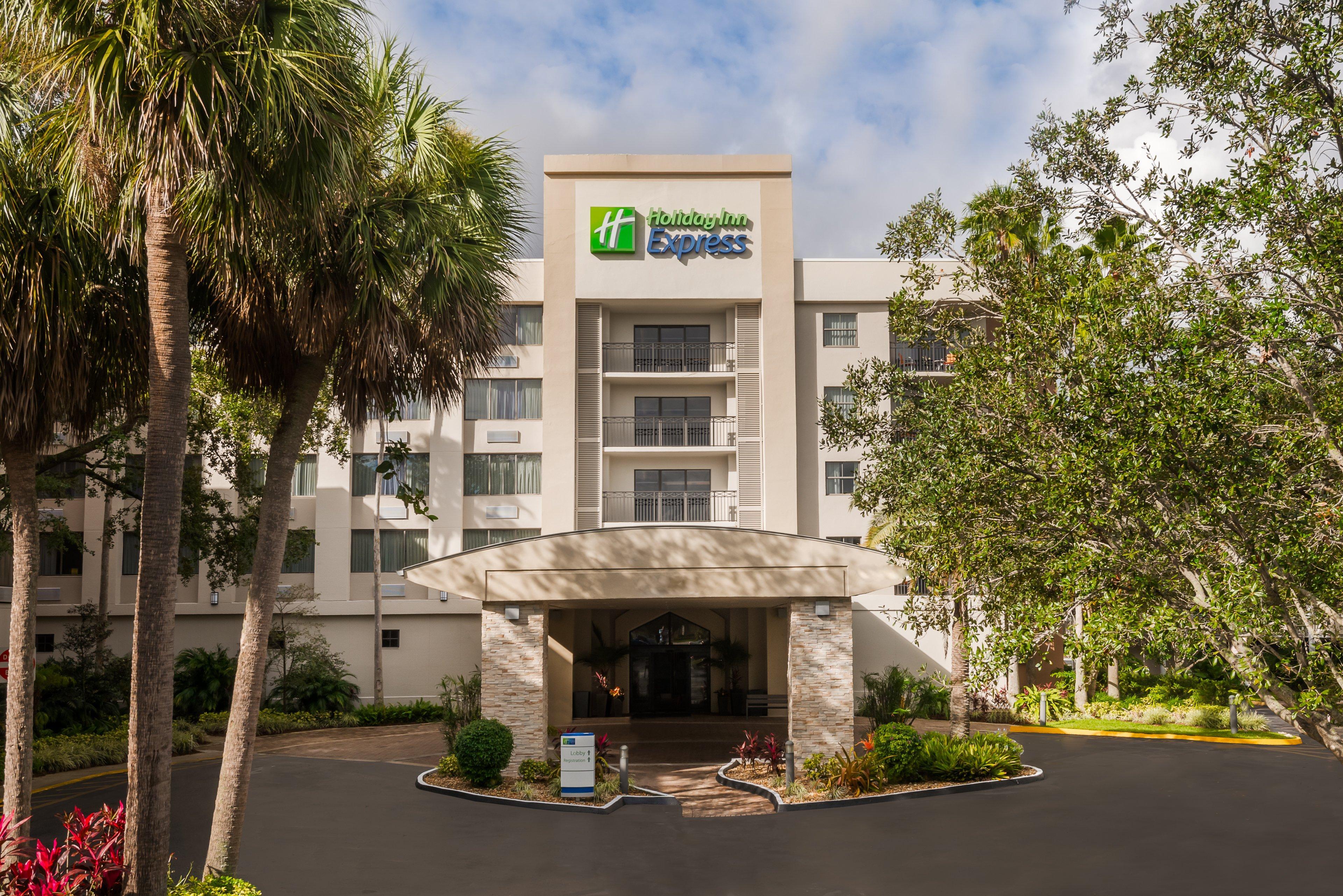 Holiday Inn Express Hotel & Suites Ft. Lauderdale-Plantation By Ihg المظهر الخارجي الصورة