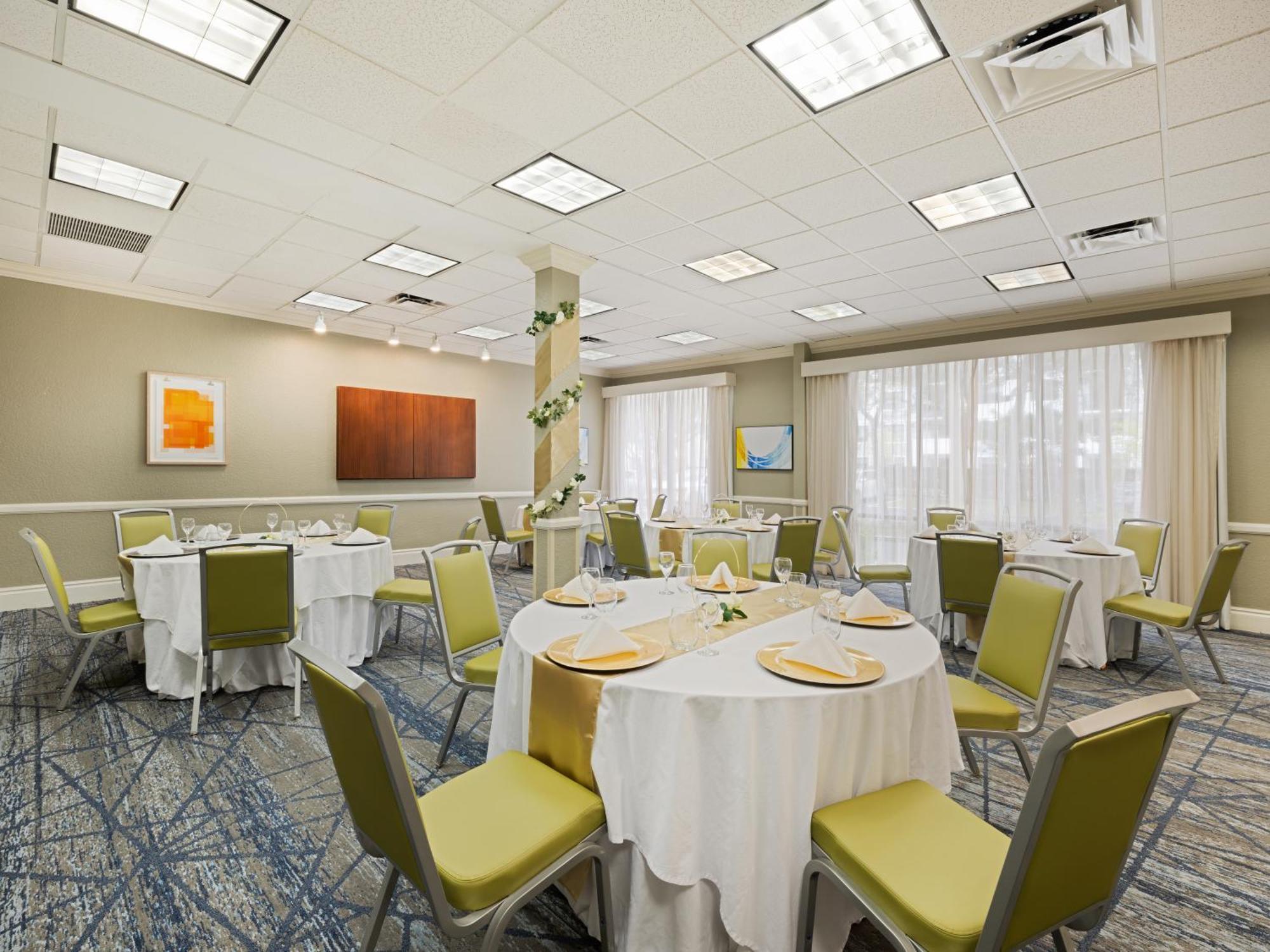 Holiday Inn Express Hotel & Suites Ft. Lauderdale-Plantation By Ihg المظهر الخارجي الصورة